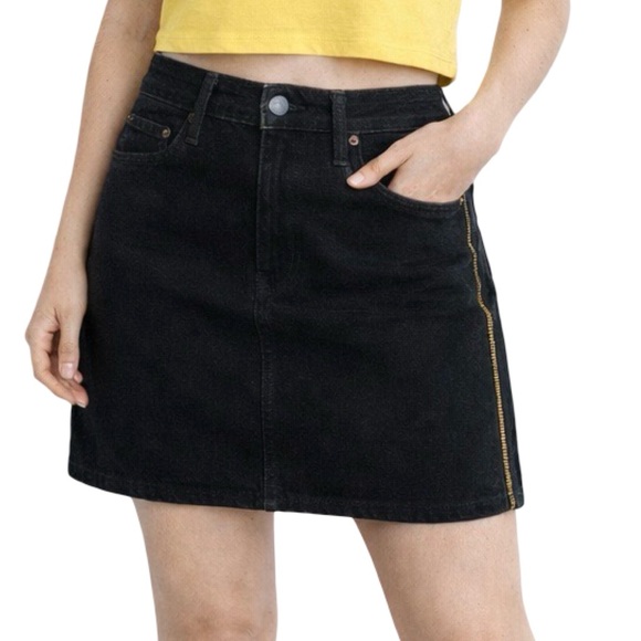 Madewell Dresses & Skirts - MADEWELL Womens Denim Skirt Size XS Black with Gold Piping Trim Pockets Size 23